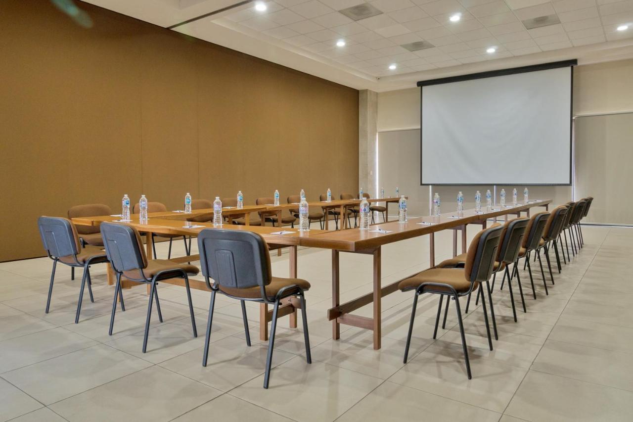 Comfort Inn Кордова Екстер'єр фото